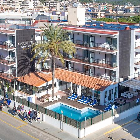 Adia Hotel Cunit Playa Bagian luar foto