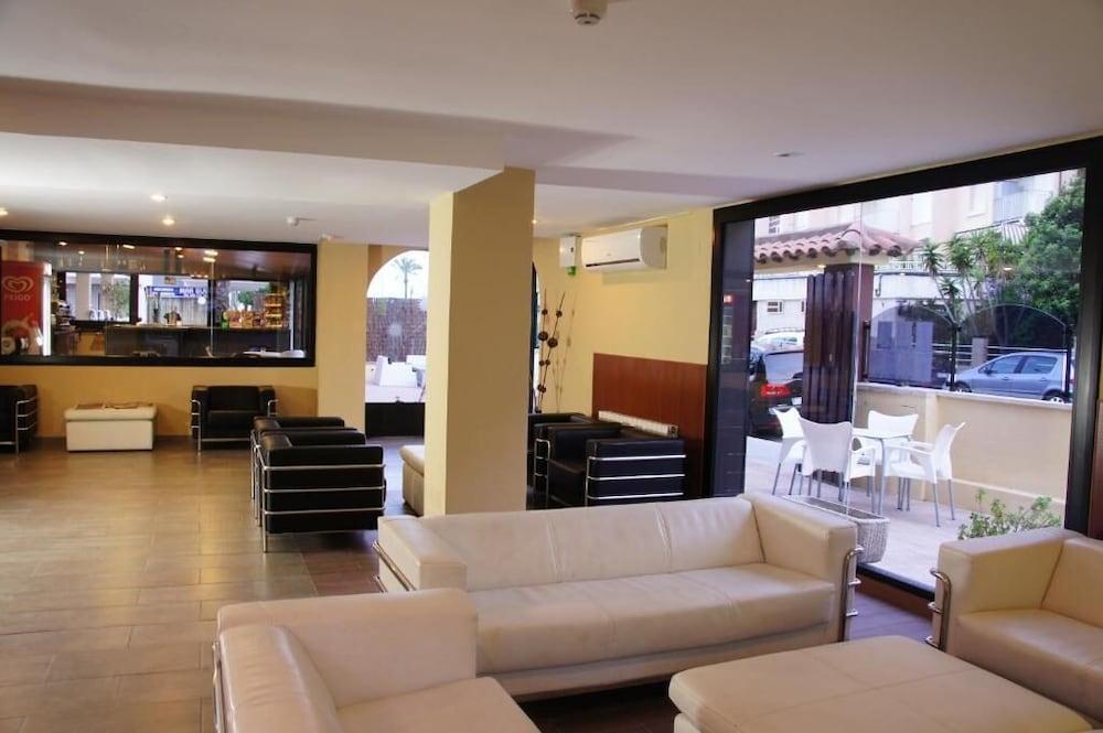 Adia Hotel Cunit Playa Bagian luar foto
