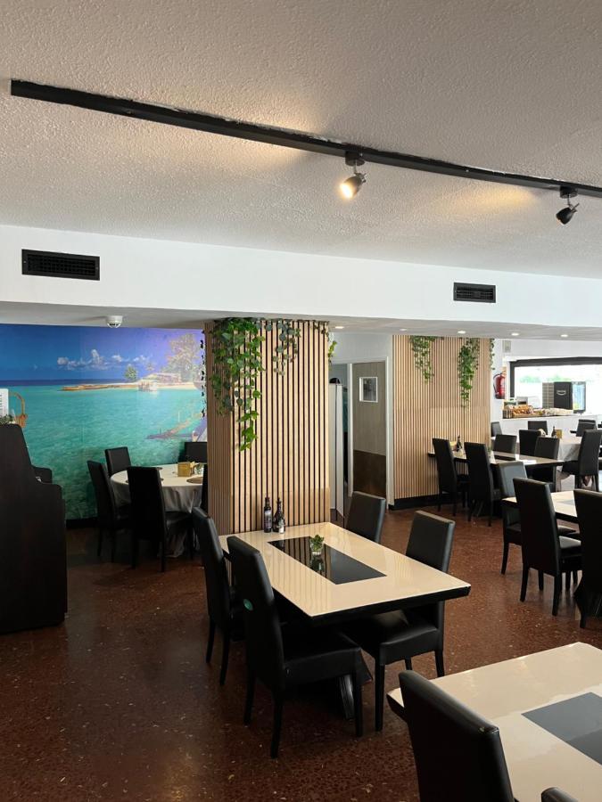 Adia Hotel Cunit Playa Bagian luar foto