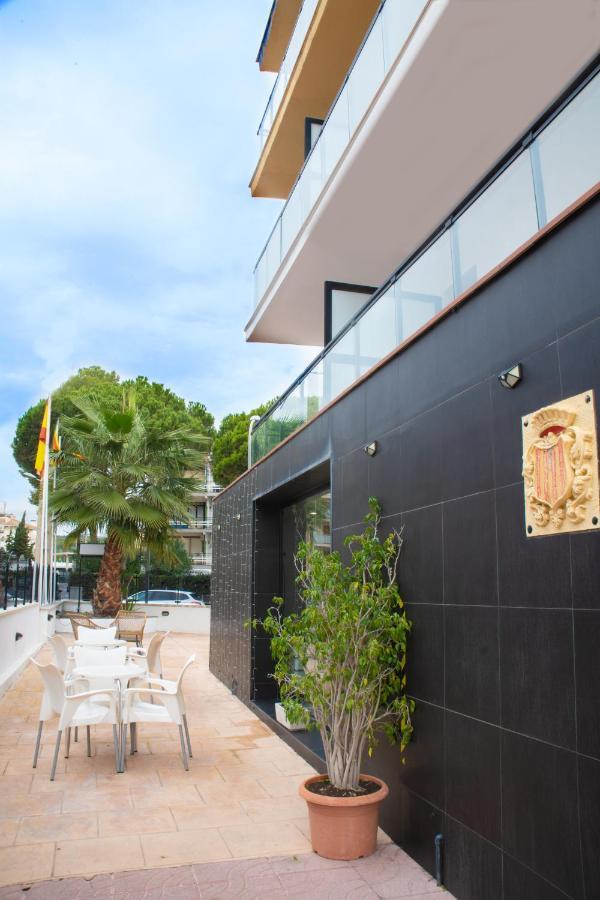 Adia Hotel Cunit Playa Bagian luar foto