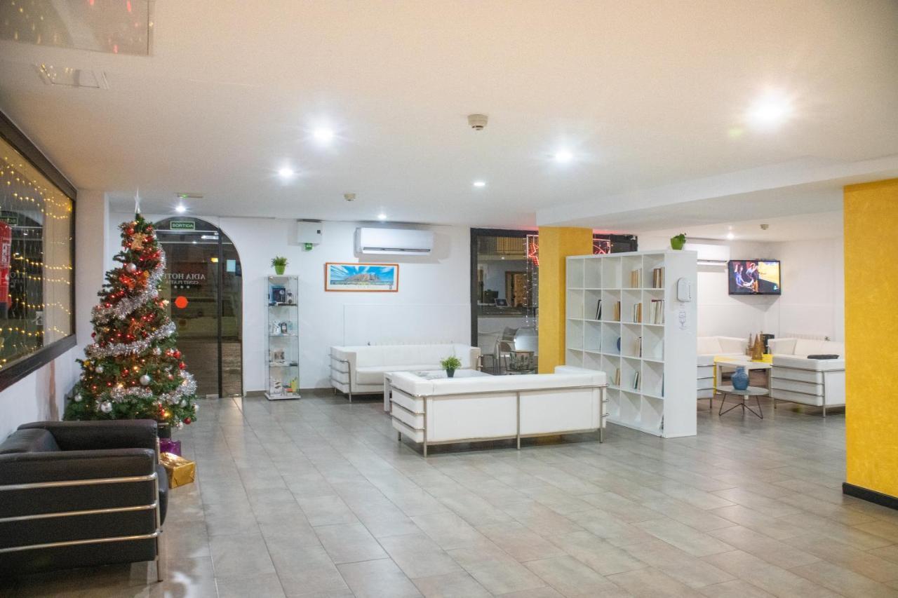 Adia Hotel Cunit Playa Bagian luar foto