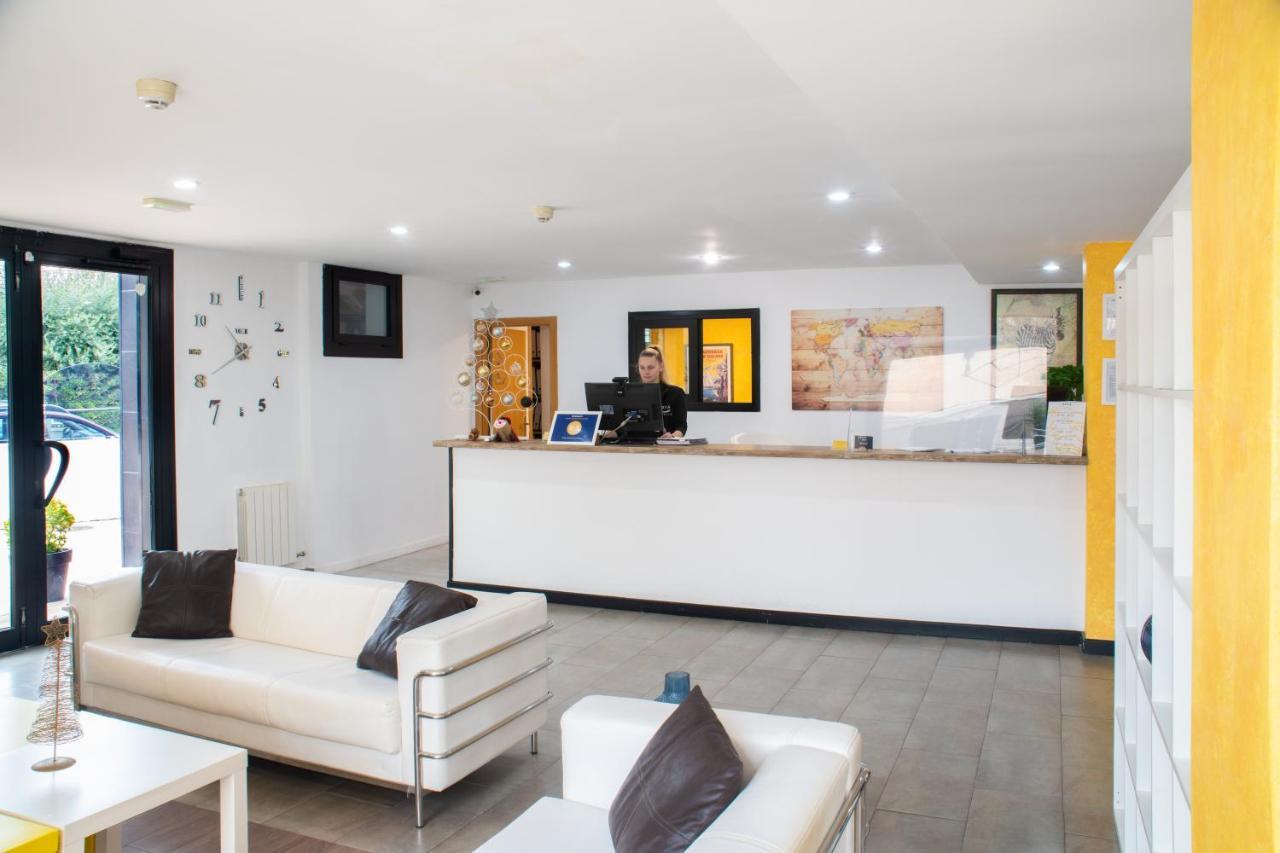 Adia Hotel Cunit Playa Bagian luar foto