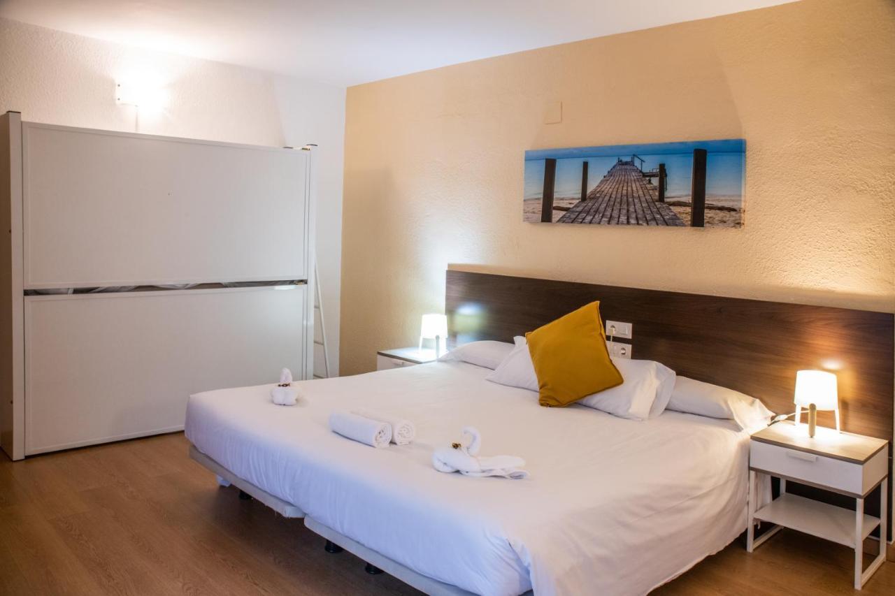 Adia Hotel Cunit Playa Bagian luar foto